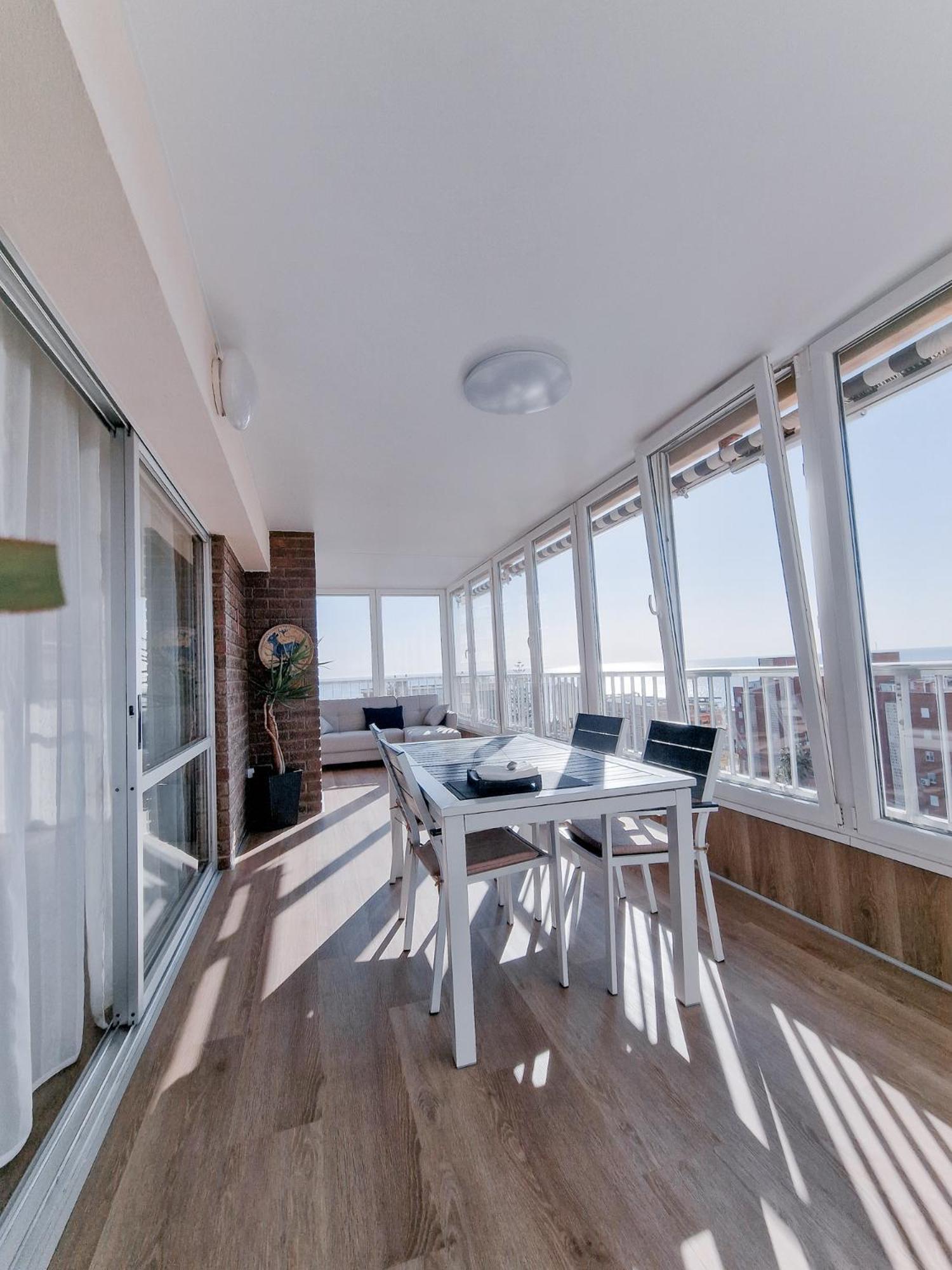 Sea Apartment Alicante Eksteriør billede