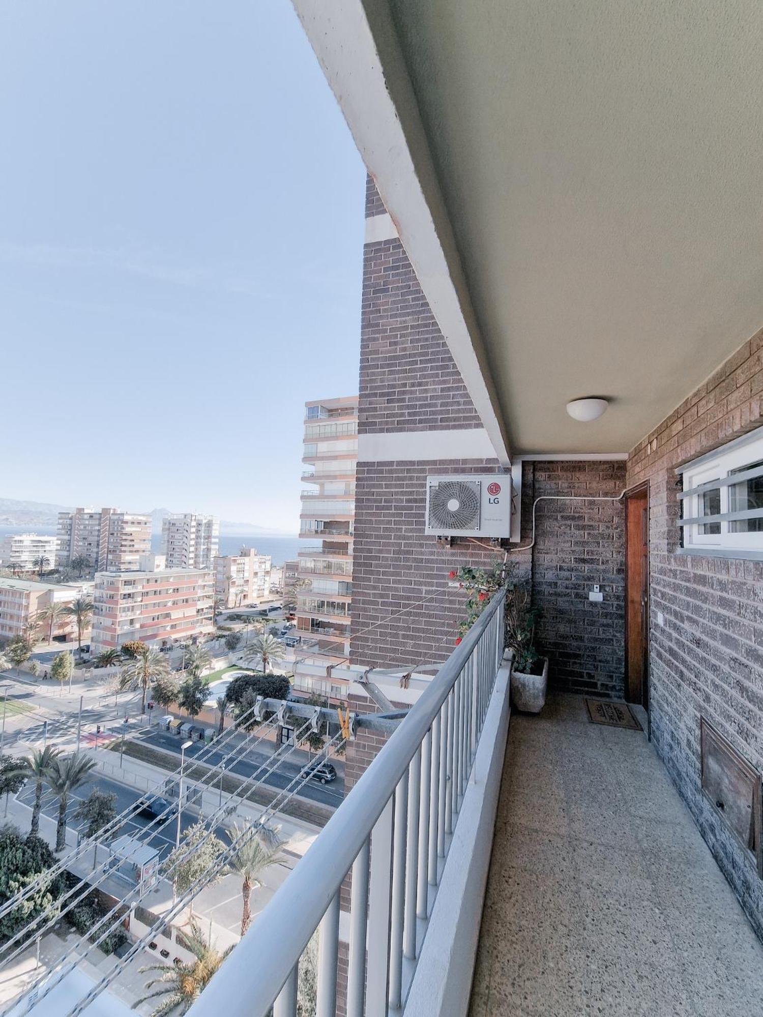 Sea Apartment Alicante Eksteriør billede