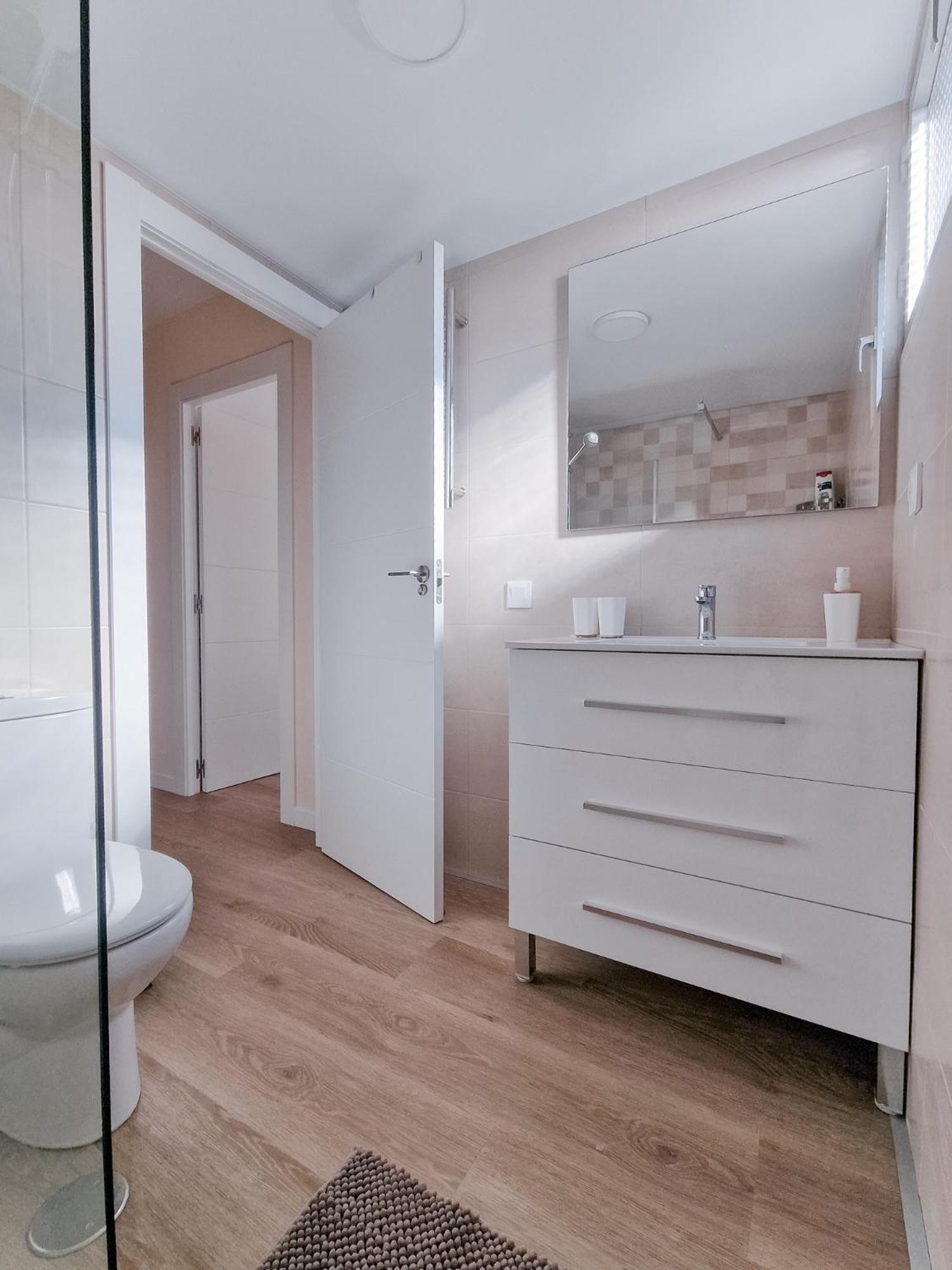 Sea Apartment Alicante Eksteriør billede